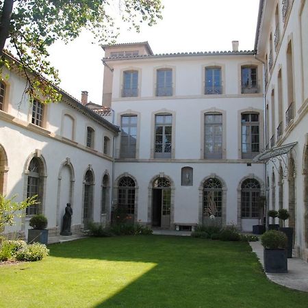 Les Jardins De Marze Villa Карпентра Екстериор снимка