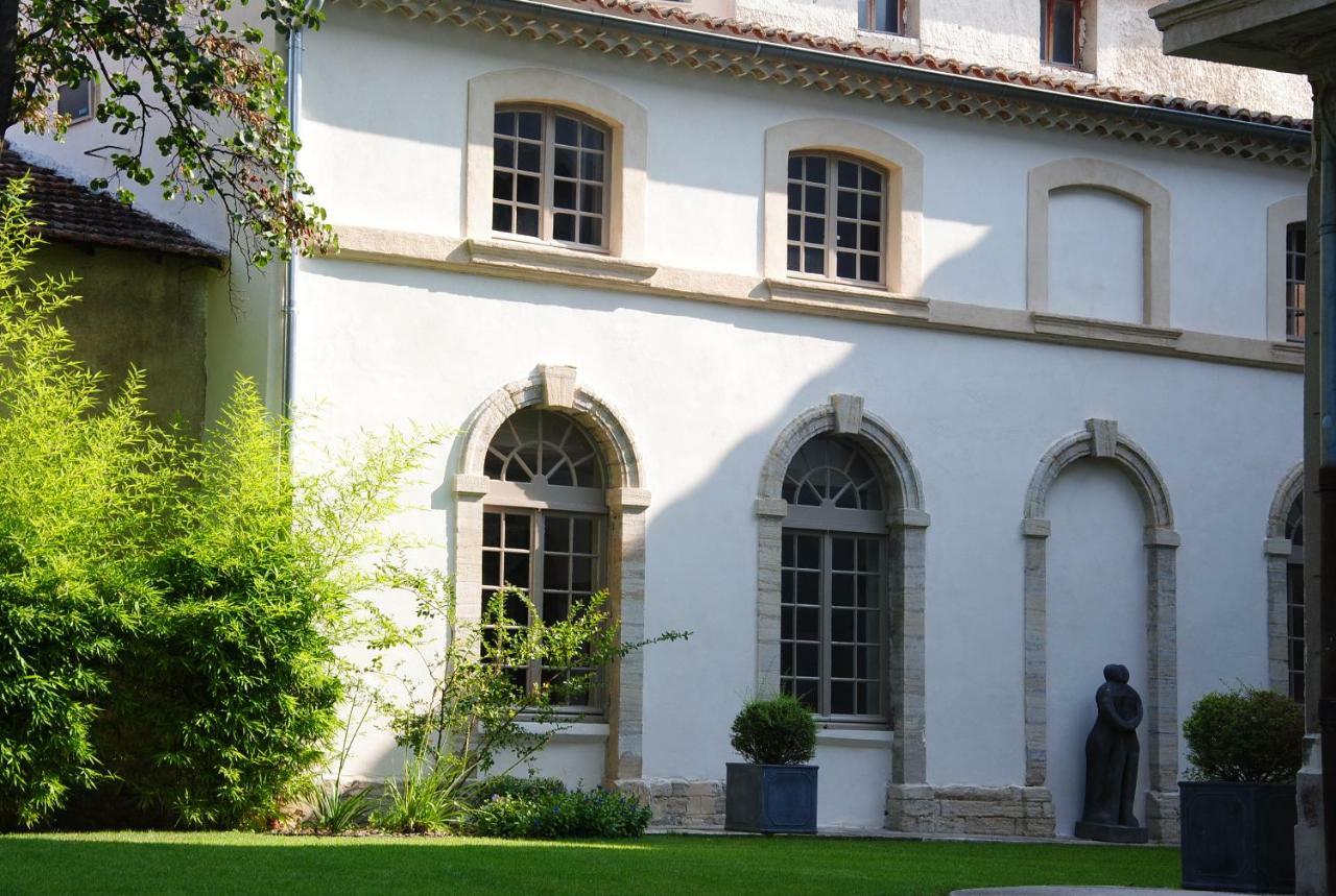 Les Jardins De Marze Villa Карпентра Екстериор снимка
